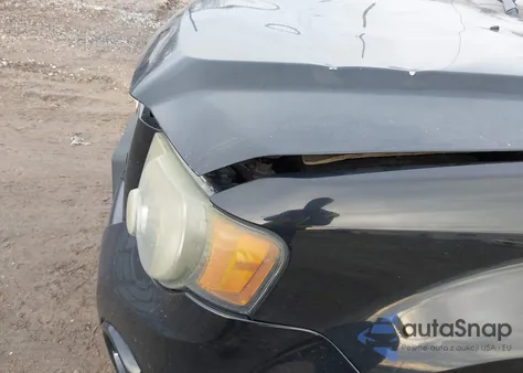 2009 Ford Escape Xlt из США, поврежденный, VIN 1FMCU93G29KB70498